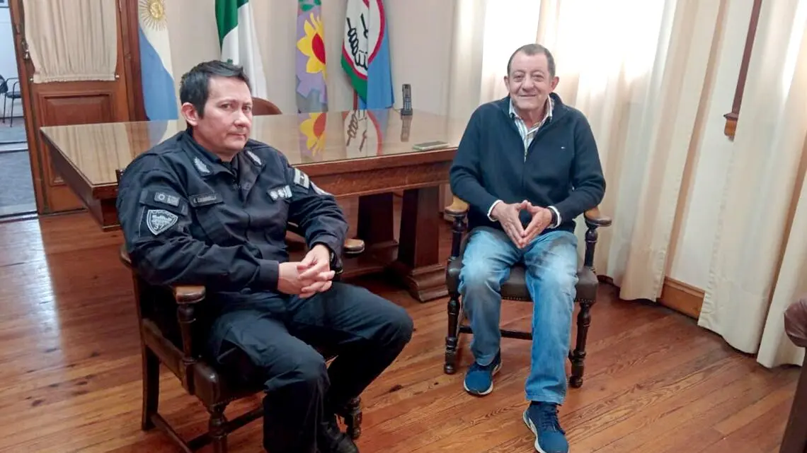 Charla. Entre Chimenella y el intendente Julio Marini