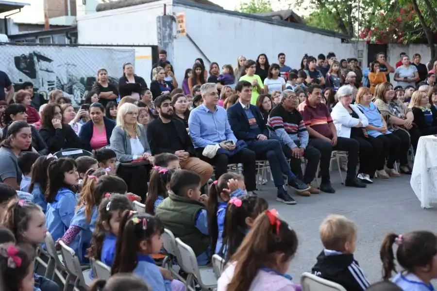 El Jardín de infantes Nº 219, “Dr. Eduardo D´Agostino”, ubicado en el barrio Güemes cumplió su 25º aniversario