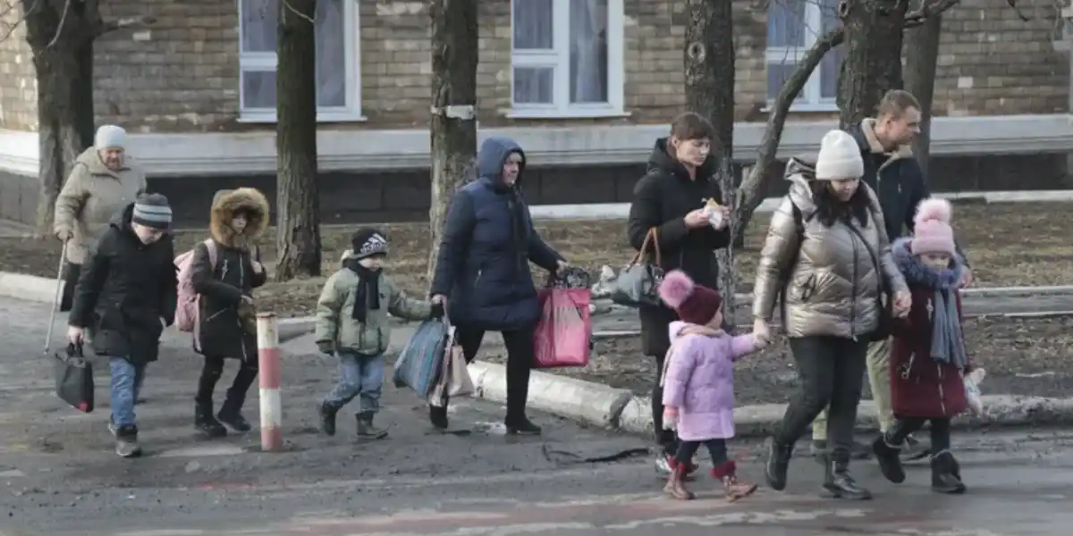 Son 58 los argentinos que ya lograron salir de Ucrania 