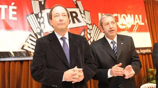 Radicales definen futuro electoral en la Convención Nacional