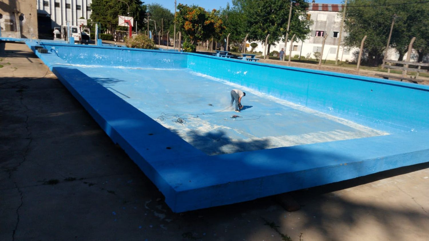 Acondicionan las piletas del Estadio Municipal para el programa Verano ATR