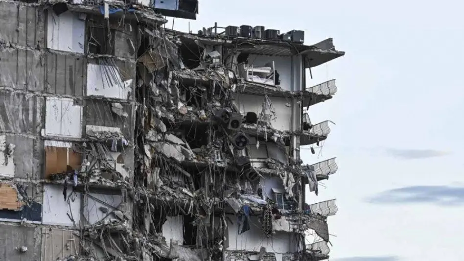 Suben a cuatro los muertos por el derrumbe del edificio en Miami y 159 los desaparecidos