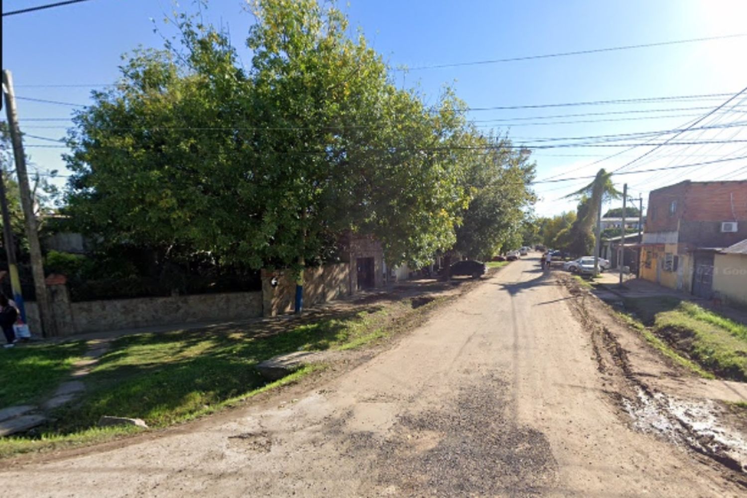 Balearon una vivienda en zona sur: investigan si la tiradora fue una mujer