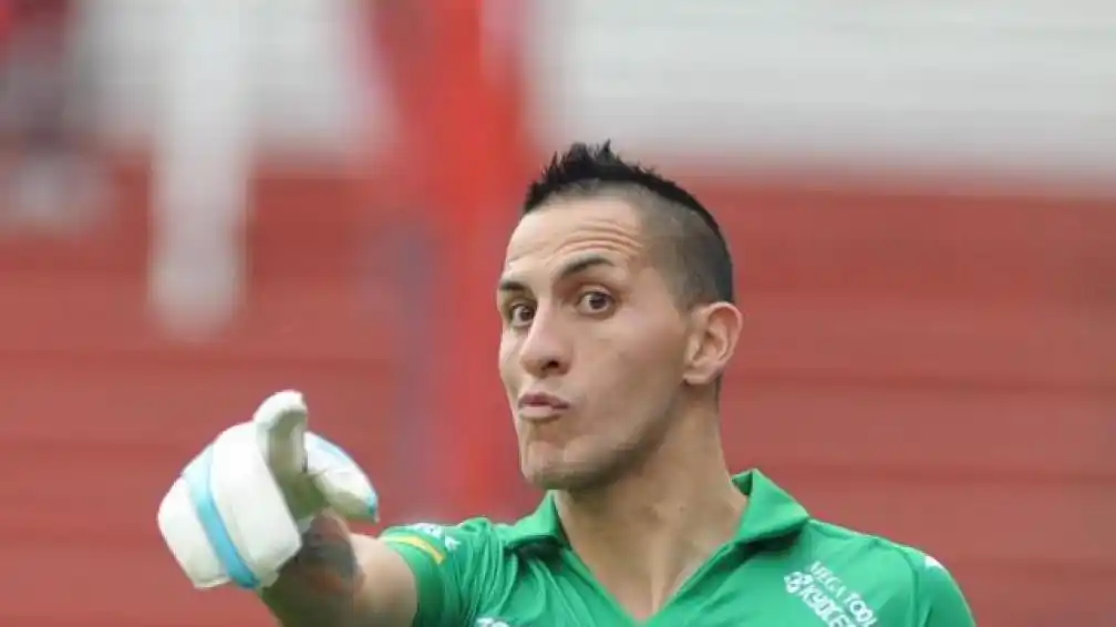 Migliore seguirá su carrera en Atlético Paraná