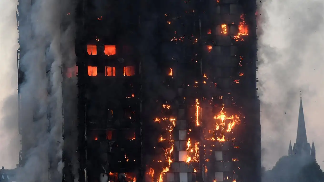 Incendio en Londres: ya son 17 los muertos