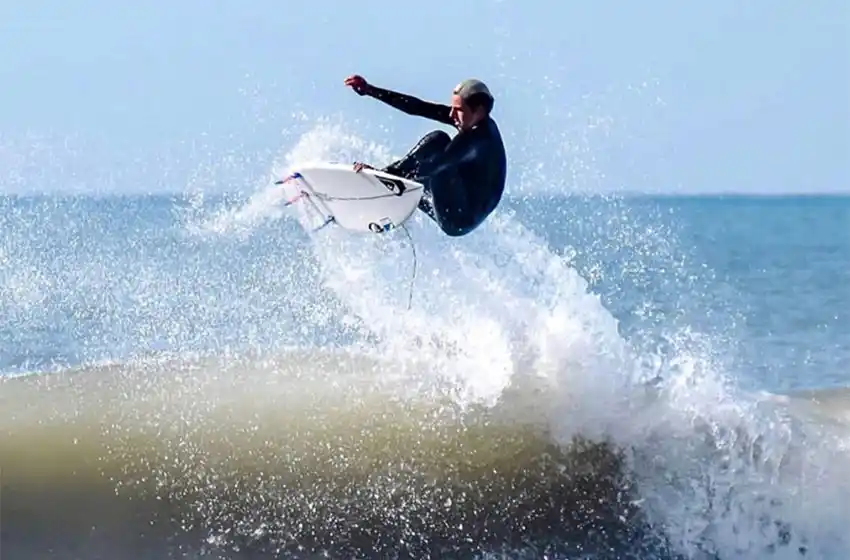 El surf argentino vuelve con un campeonato virtual junior en Mar del Plata