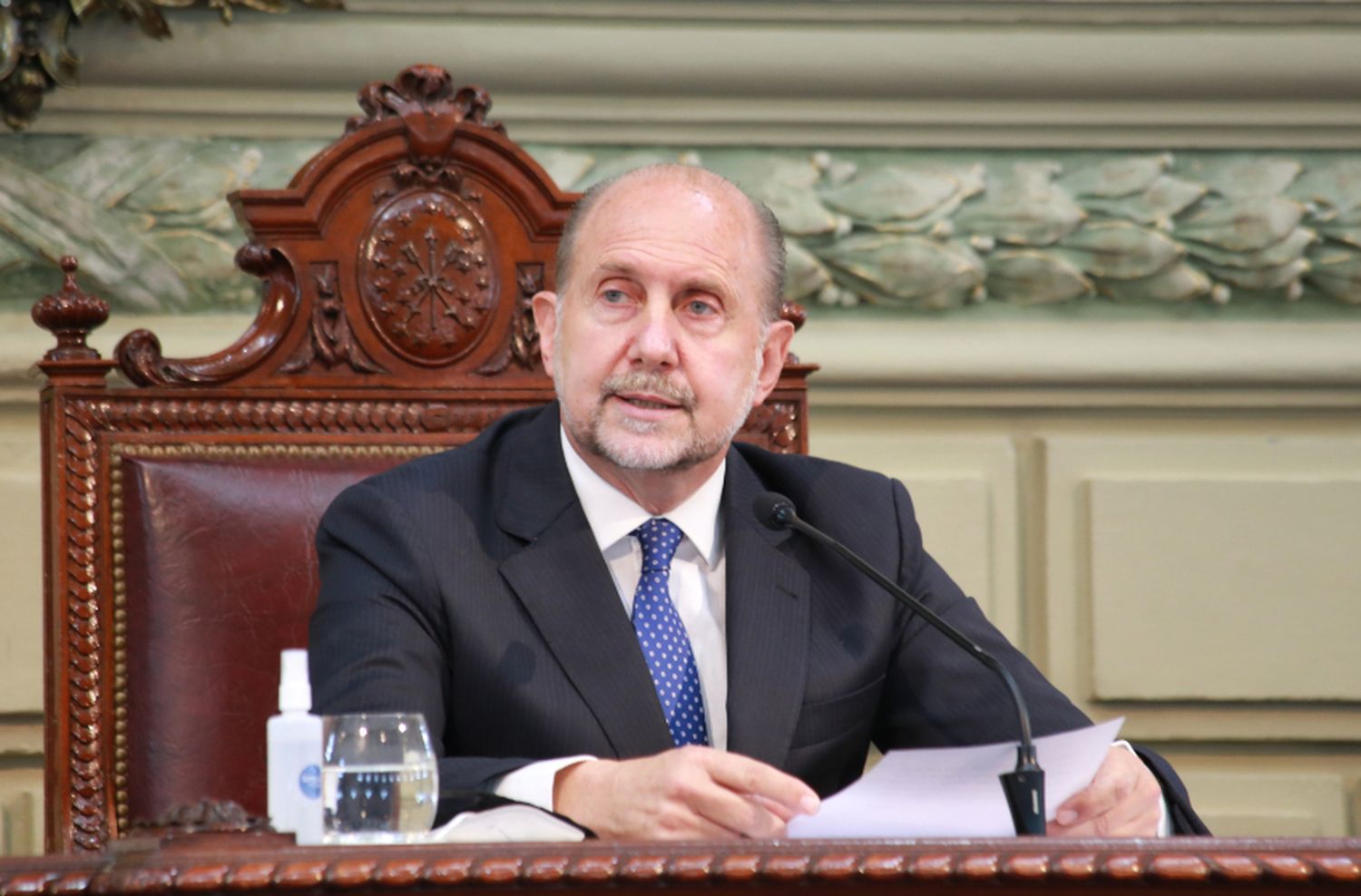 Perotti: «La continuidad de la presencialidad en las escuelas reclama la responsabilidad ciudadana de los adultos»