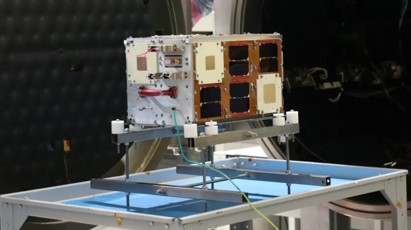 El satélite argentino ATENEA ya envía datos desde el espacio en la misión Artemis II