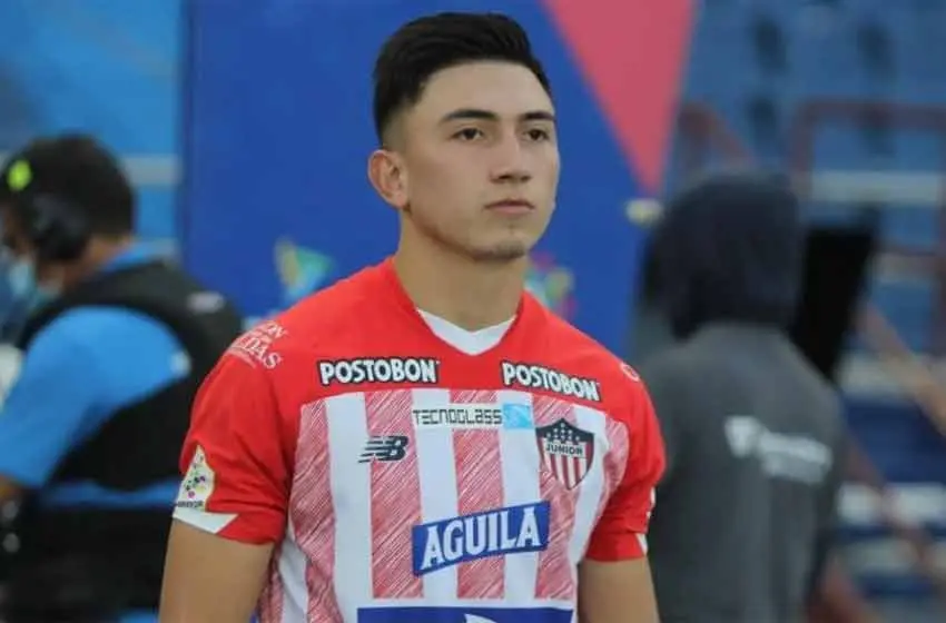 Newells suma a su primer refuerzo: Fabián Ángel está en Rosario y será el primer refuerzo leproso