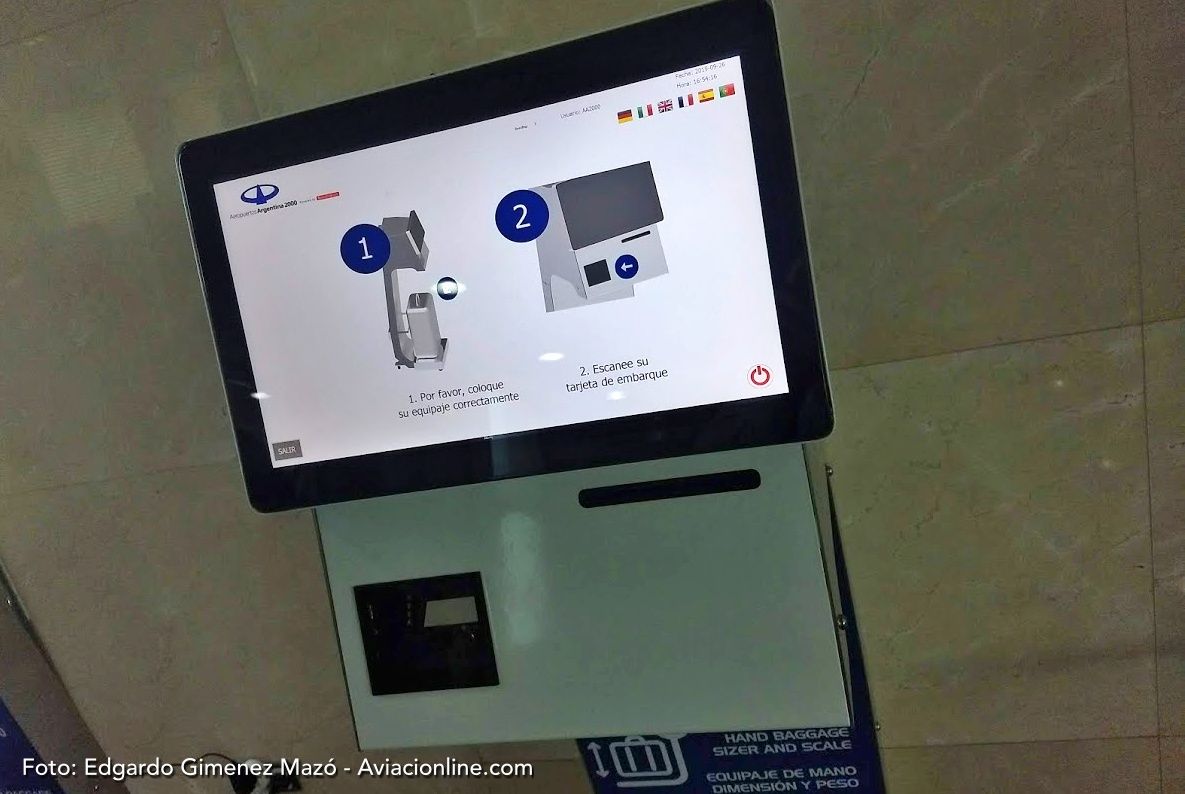 Córdoba: implementan nuevas máquinas de autovalidación para el equipaje en cabina