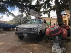 Reclamo de municipales de Parques y Paseos: “Los trabajadores aguardan que al menos le den ropa”