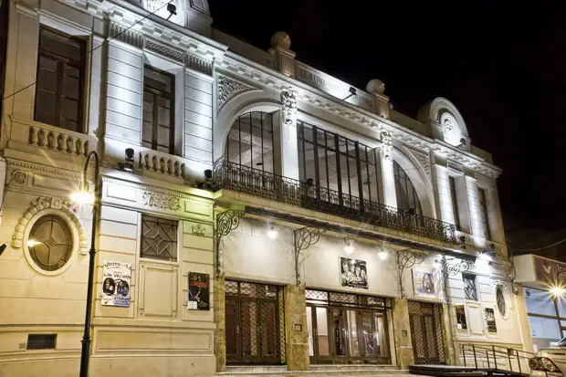 Hoy comienza el camino al centenario del Teatro Gualeguaychú 