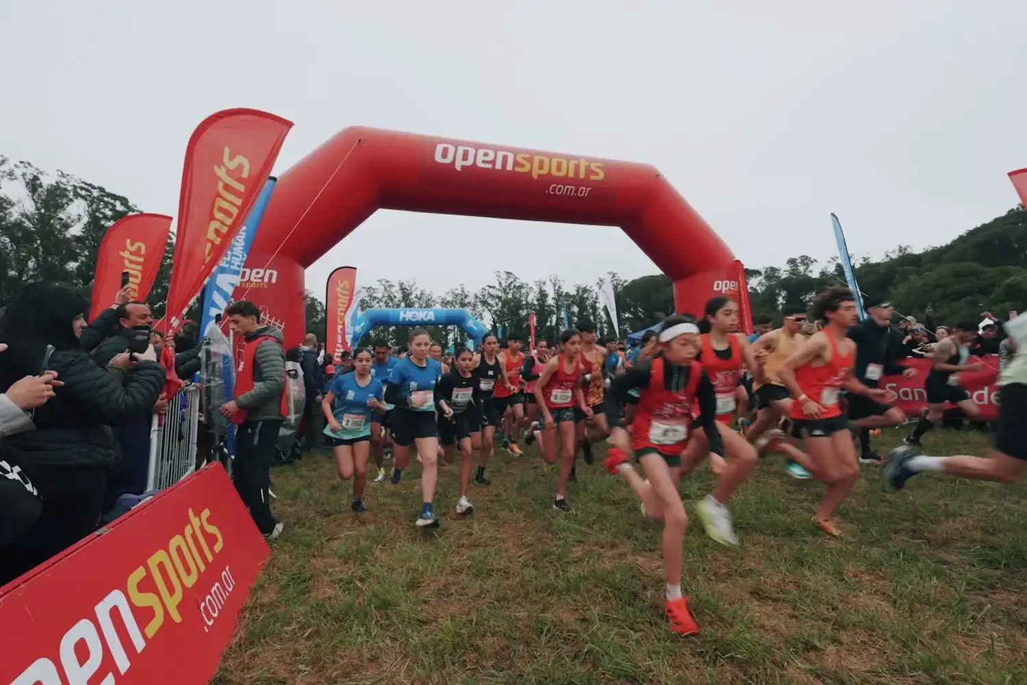 Desde 2013, el evento desafía a corredores de distintos niveles y se consolidó como una de las citas tradicionales del calendario deportivo de la ciudad.