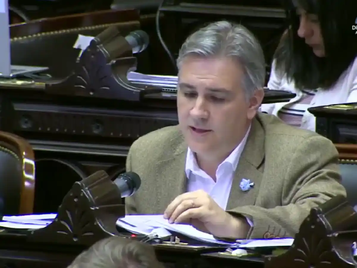 Llaryora reclamó a Marcos Peña los  fondos para el Cusf y la Policía Federal