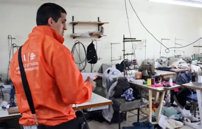 La Matanza: Rescatan a niño de 13 años de un taller textil clandestino 