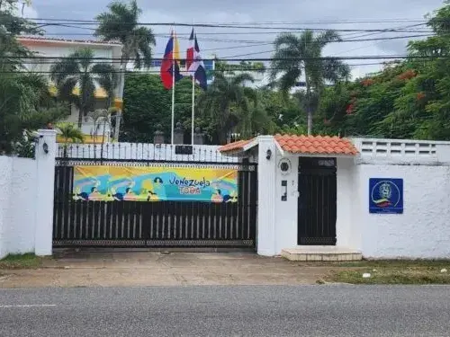 Cortesía