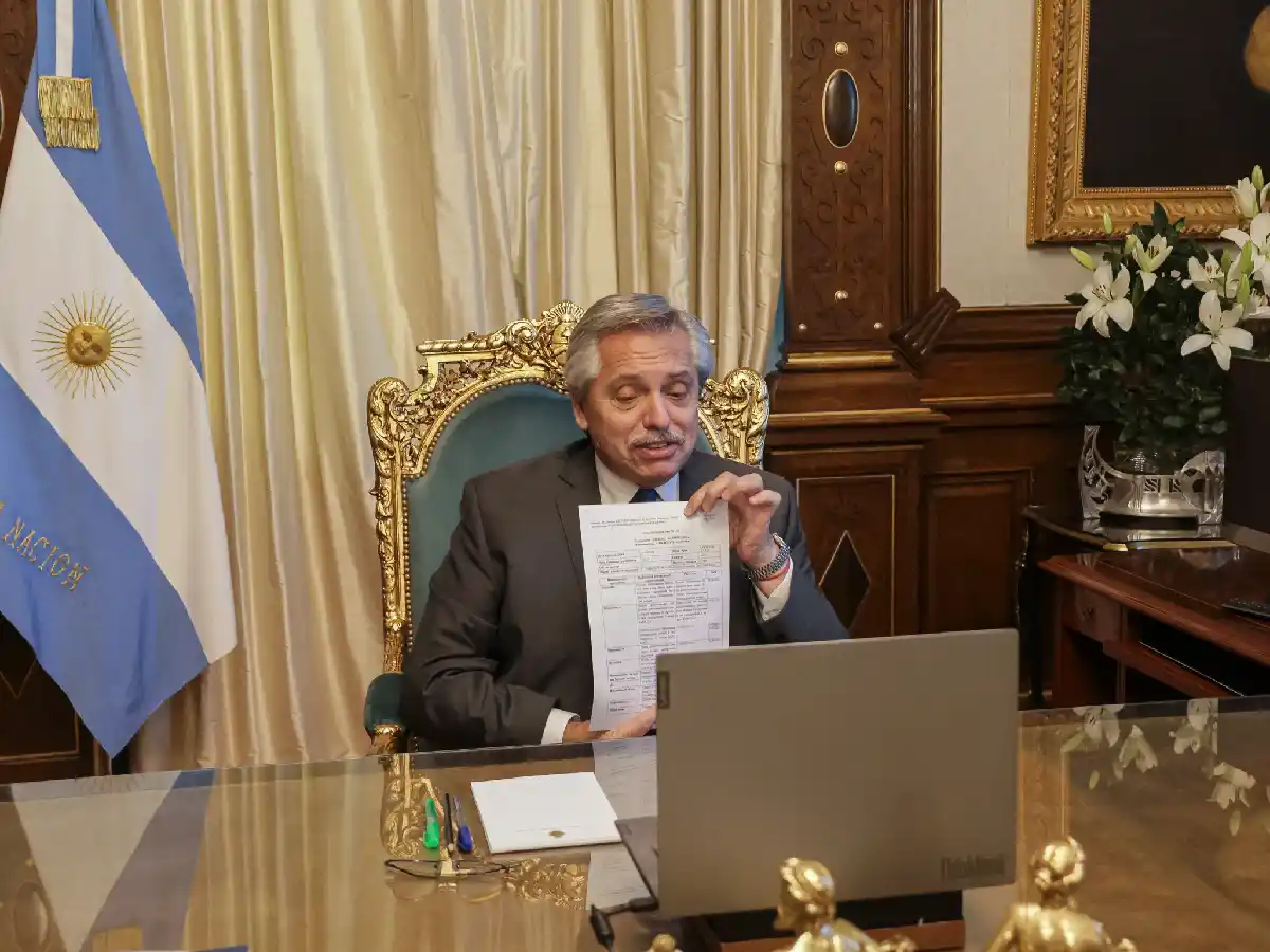 Rusia aprobó el primer lote de Sputnik V hecho en Argentina