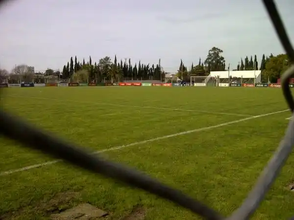 Kimberley y Círculo, un debut de conocidos