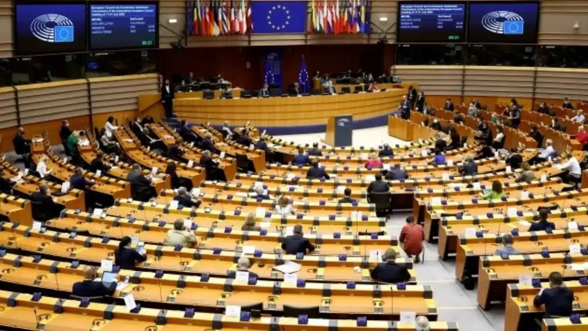 Parlamento Europeo aprobó resolución que condena inhabilitación de opositores en Venezuela