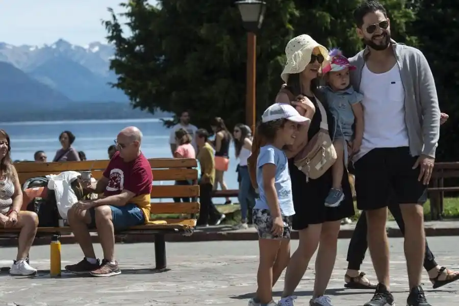 Bariloche y el encanto del Nahuel Huapi. Foto:Telam