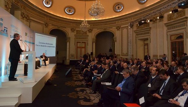Entre Ríos presentó su propuesta de hidrovías en un Foro internacional