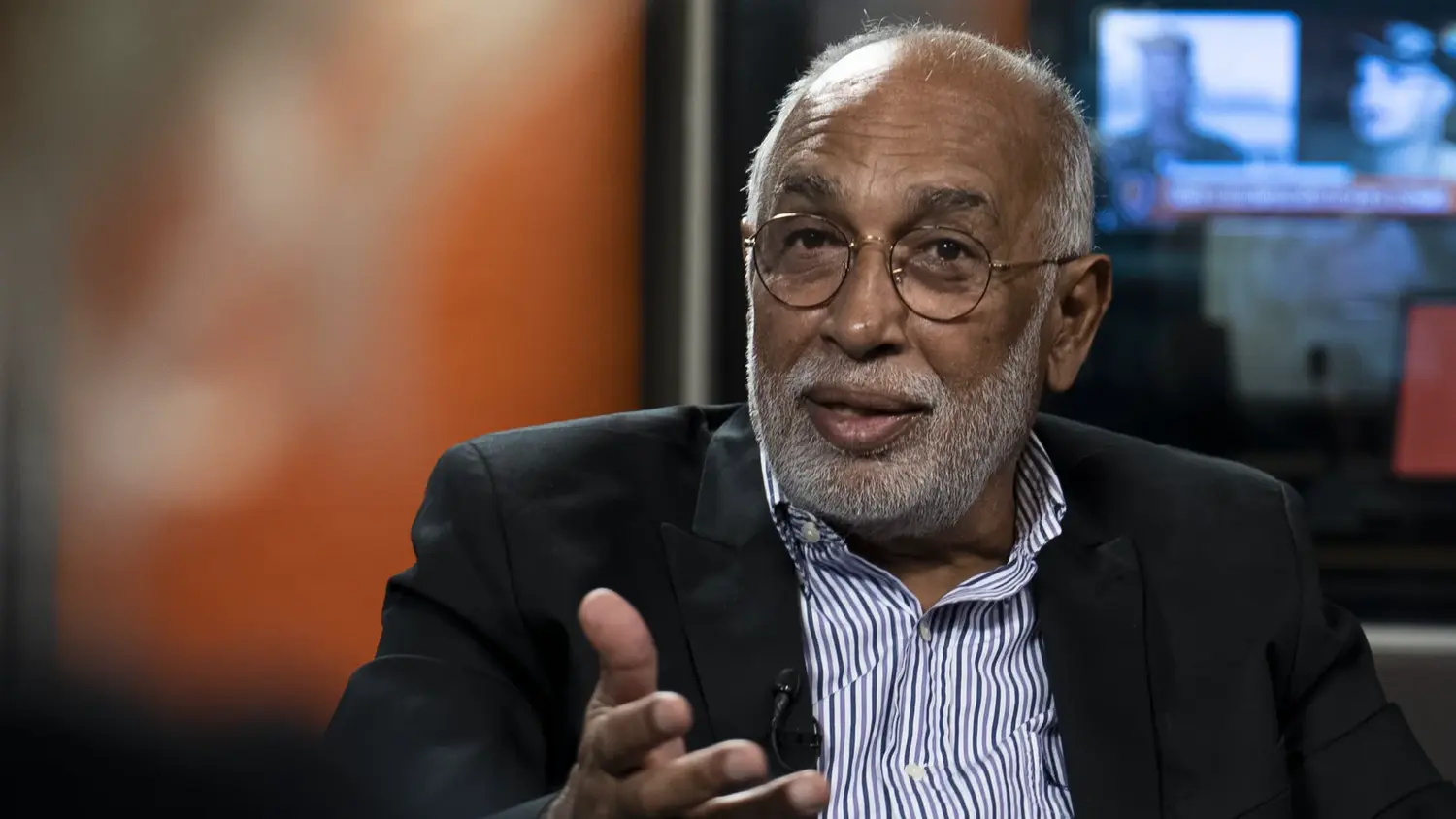 Murió Oscar “El Negro” González Oro, una de las voces históricas de la radio argentina