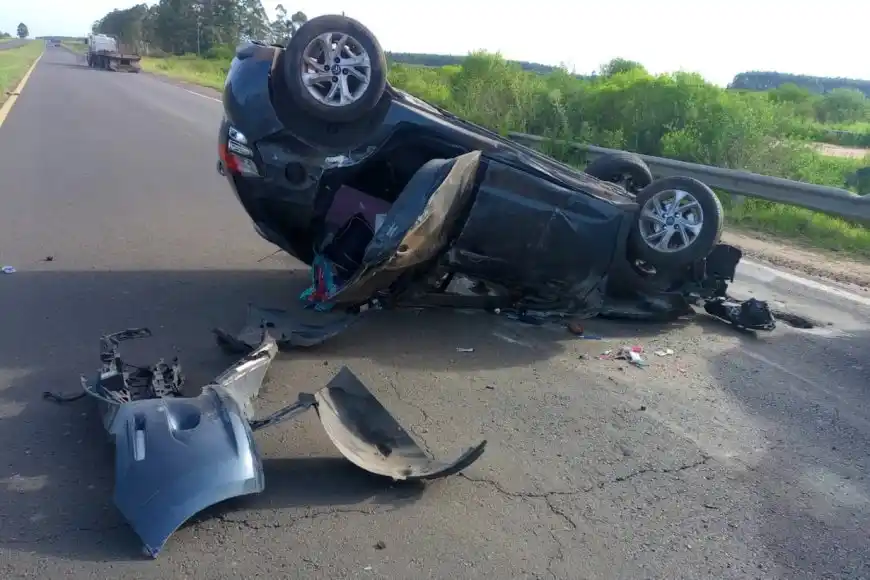 Vuelco en plena ruta 14: conductor resultó lesionado en su paso por la costa del Uruguay