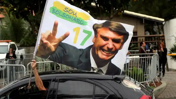 Jair Bolsonaro amenaza a Folha de Sao Paulo: “Ese diario se acabó”