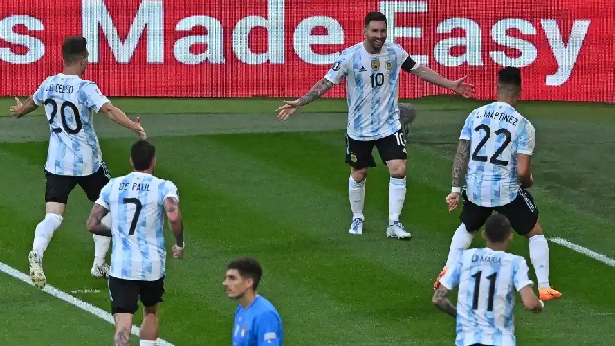 Argentina fue muy superior, goleó 3-0 a Italia y se quedó con el gran festejo