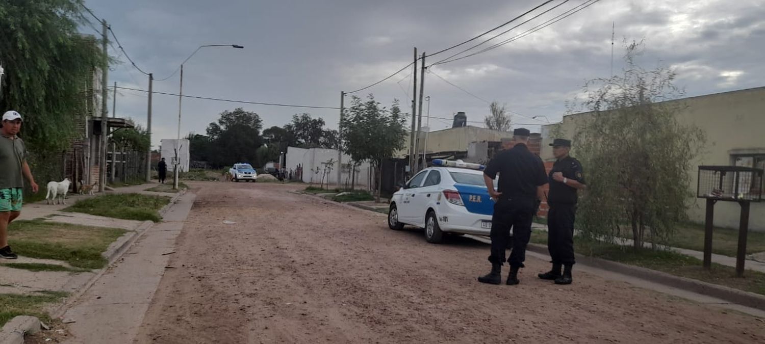 Gran Operativo En El Barrio 80 Viviendas Y Otros Domicilios, Donde Se Recabaron Pruebas Y Materializaron Detenciones