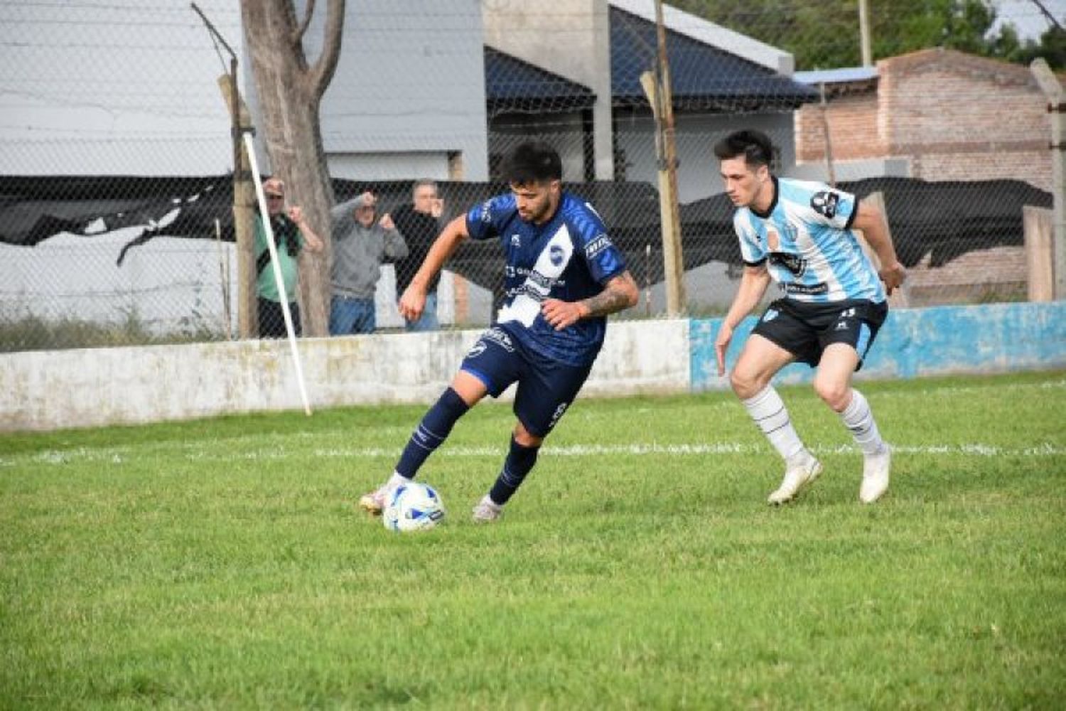 Ben Hur sigue sin poder ganar en el Regional Amateur