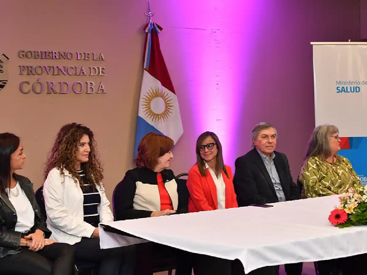 La Provincia amplió el programa de protección de la embarazada y su bebé