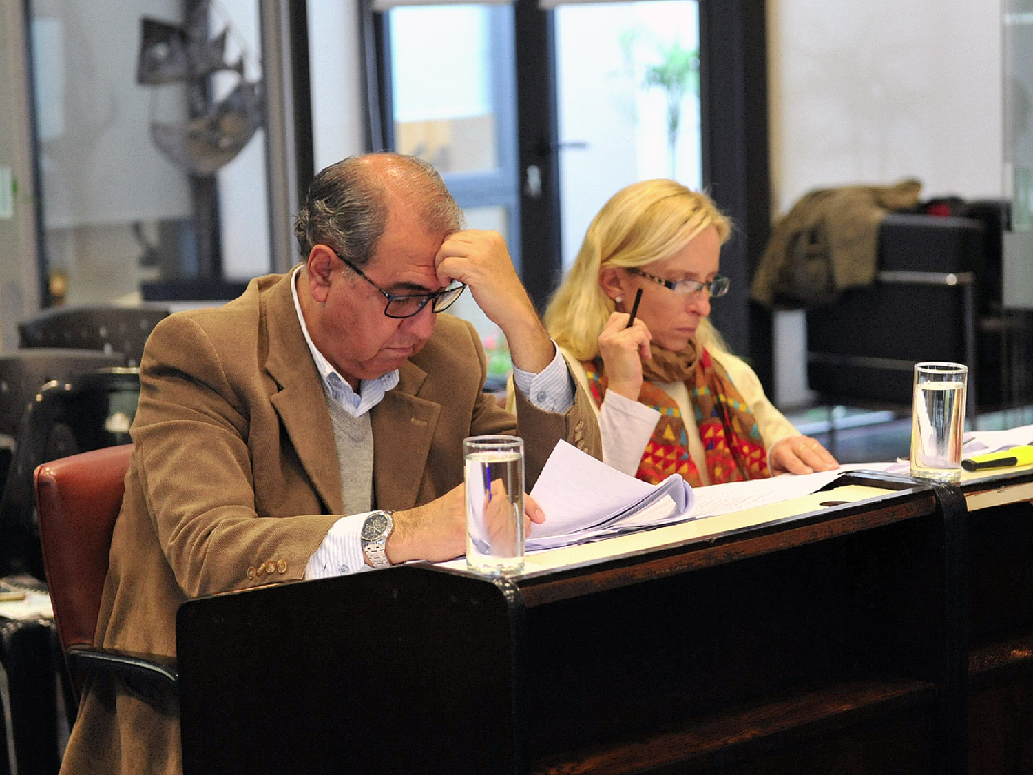 Piden regularizar situación de docentes municipales de arte