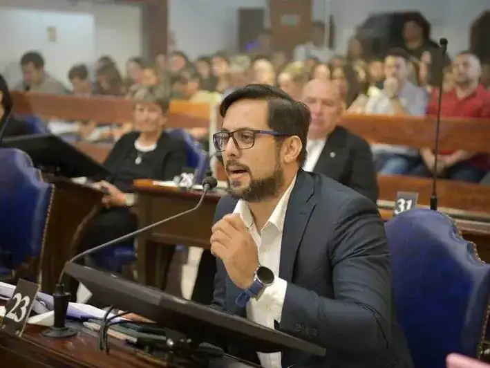 Vera: “No hay duda de la validez de lo 
hecho por la Convención Constituyente”