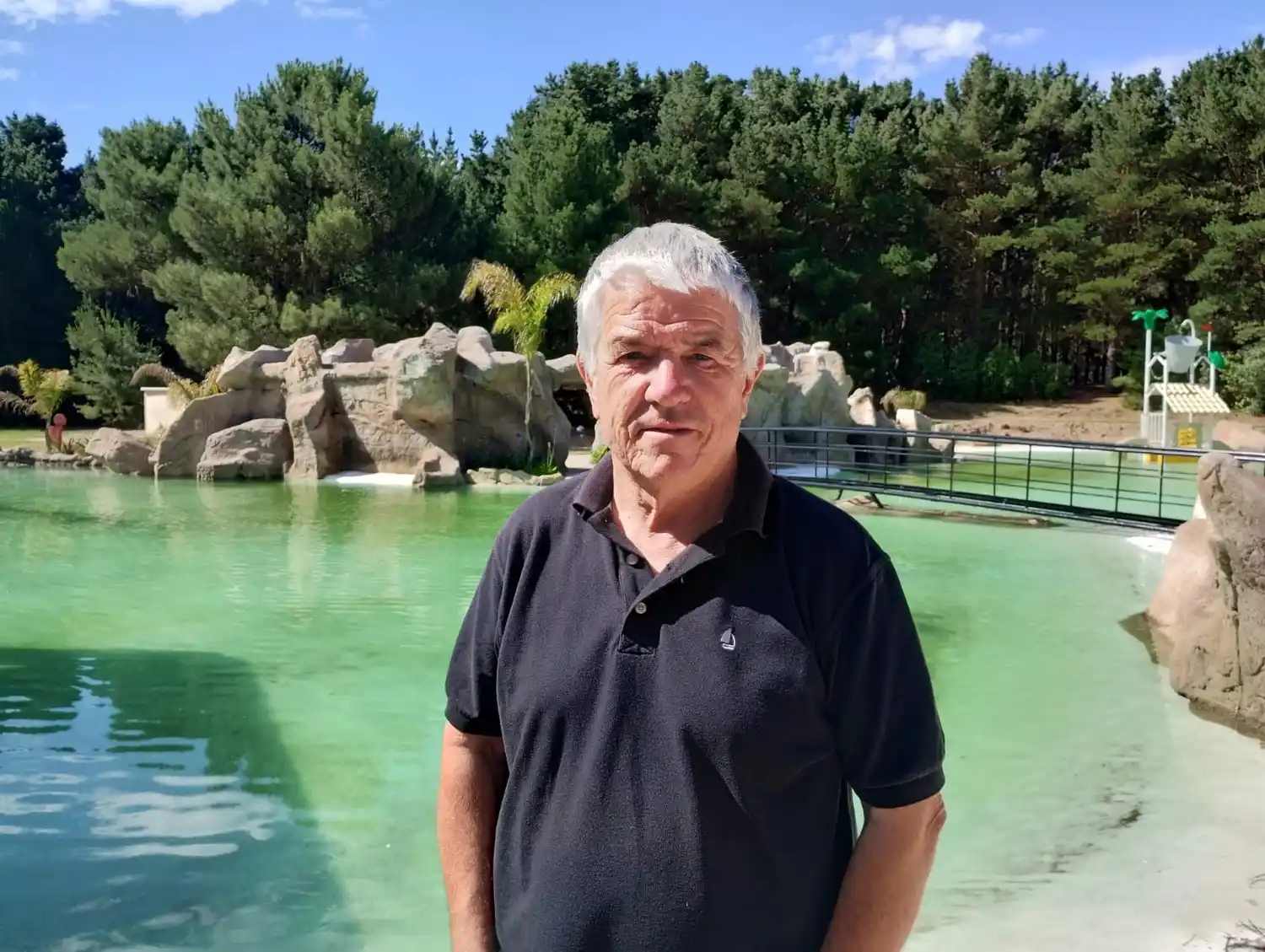 Aguas del Pinar: un complejo de piletas con cuatro espacios (Video)