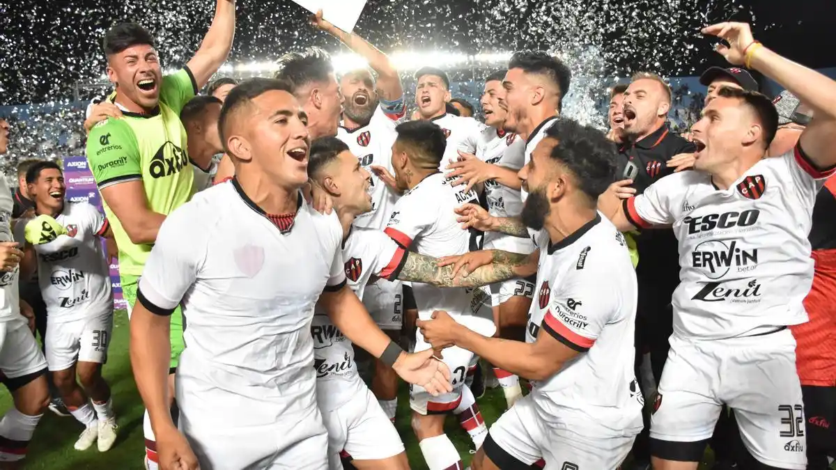 Patronato acertó su chance y se llevó el título en Mendoza