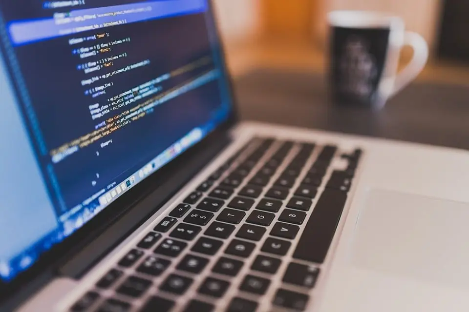 La Universidad de Tres de Febrero lanza curso gratuito de “introducción a la programación”