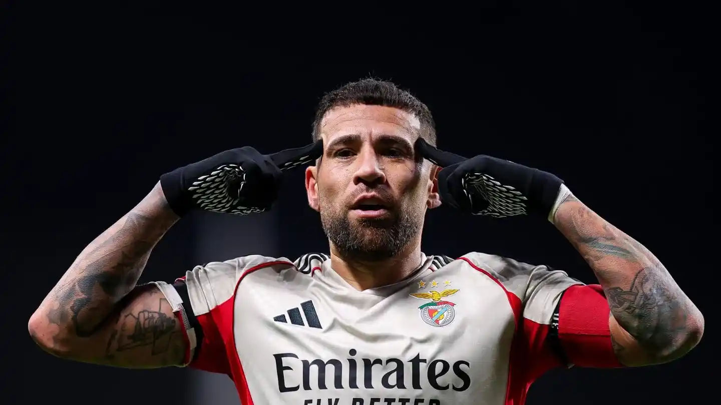 Nicolás Otamendi.