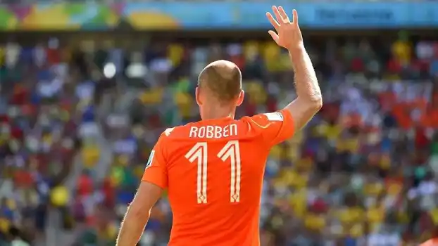 Holanda se metió en las semifinales por penales y jugará contra Argentina 