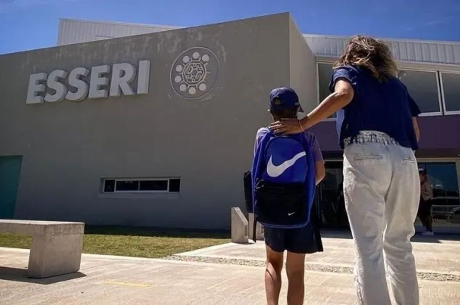 “El lunes los esperamos a todos”: el mensaje de un colegio