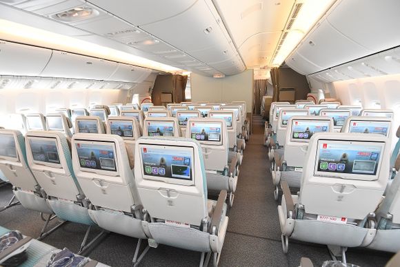Emirates ofrece una cifra récord de más de 1.000 películas a bordo