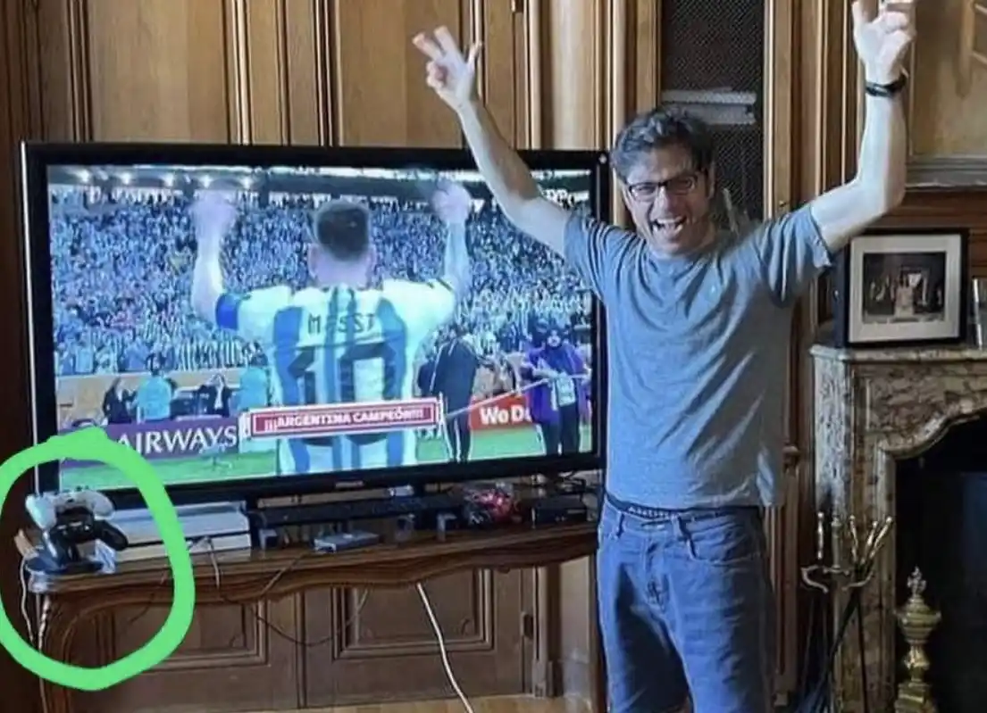 Tetaz confundió la residencia de Kicillof con la casa de gobierno y lo acusó de jugar a la Play: La respuesta de Bianco