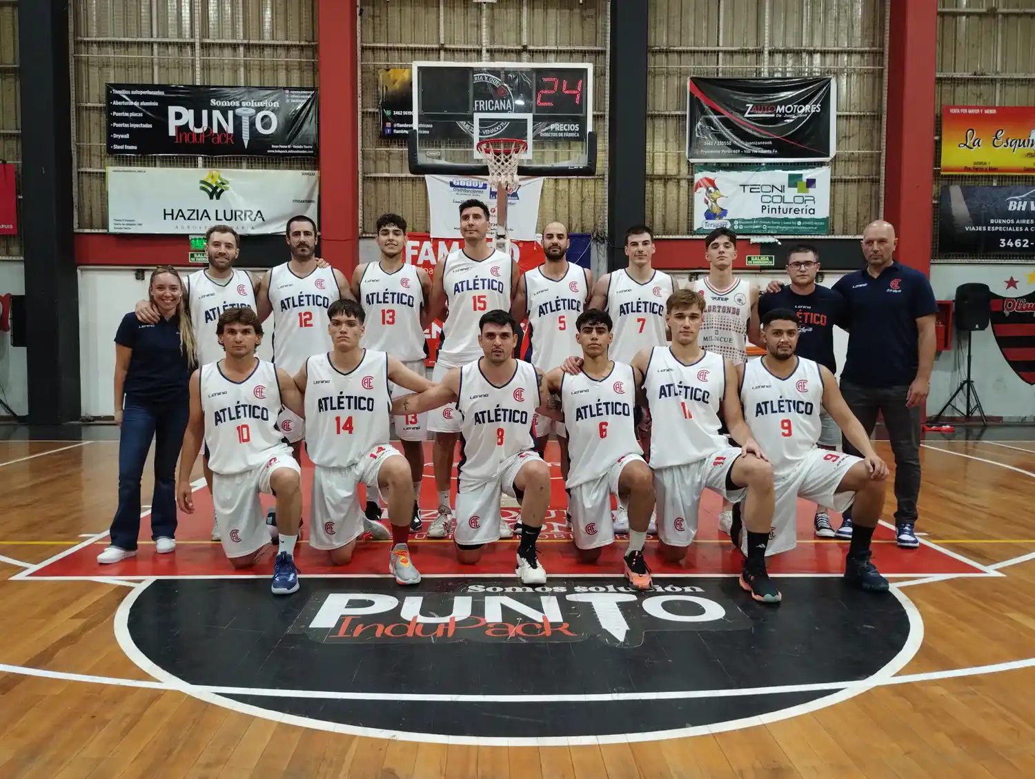 El Rojo de Elortondo se puso arriba en la final. Foto: Fabián Gallego.