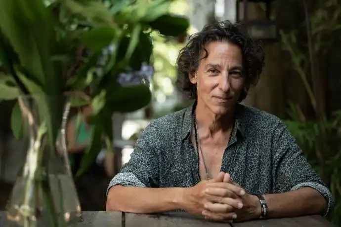 Javier Calamaro pidió disculpas tras sus expresiones negacionistas de la pandemia