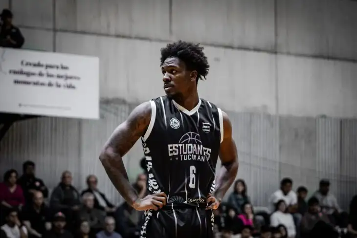 Darry Moore, llega a Quilmes desde Estudiantes de Tucumán.