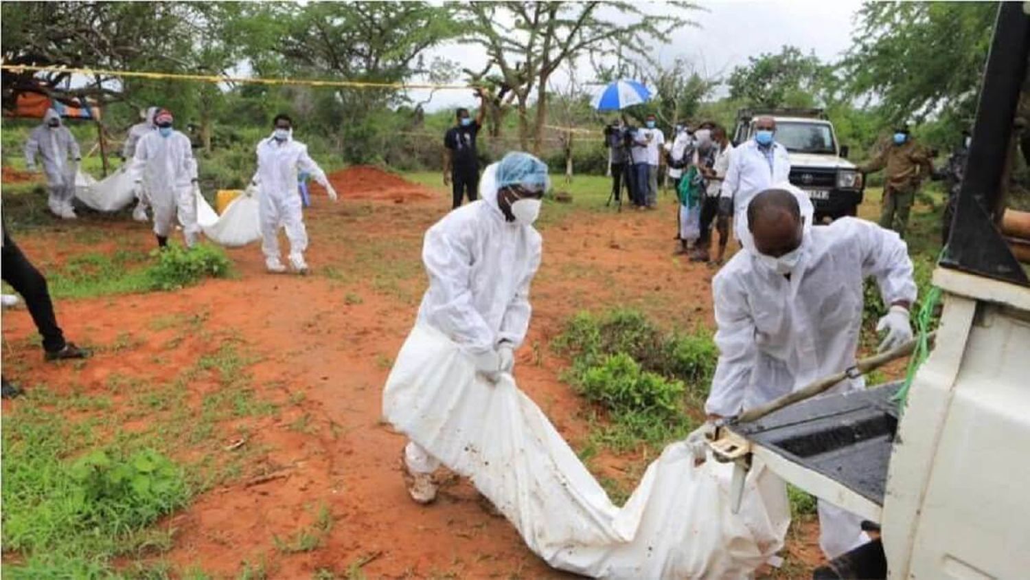 FANATISMO EXTREMO: más de 200 muertos es el balance del ayuno impuesto por una secta en Kenia