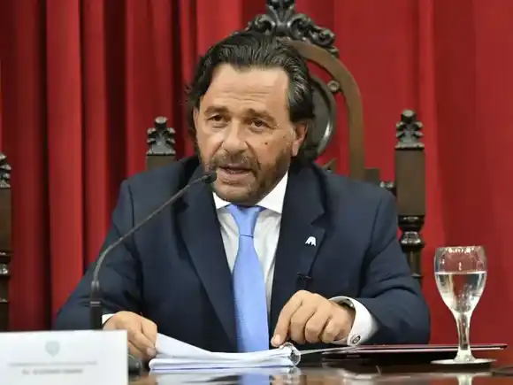 Salta: el gobernador Sáenz anunció que revisará los planes sociales de extranjeros no residentes