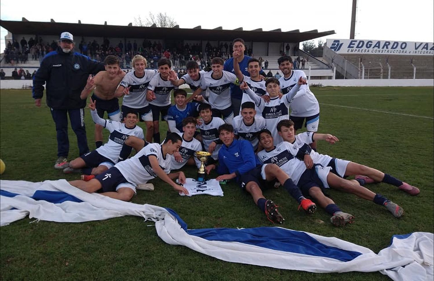 Gimnasia se adjudicó el título de Quinta División
