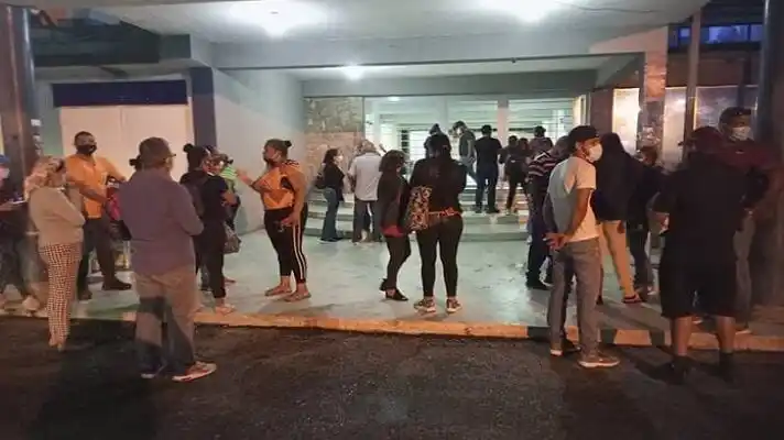 ¡TRAGEDIA EN ARAGUA! Varios pacientes con COVID-19 habrían muerto por fuga de oxígeno