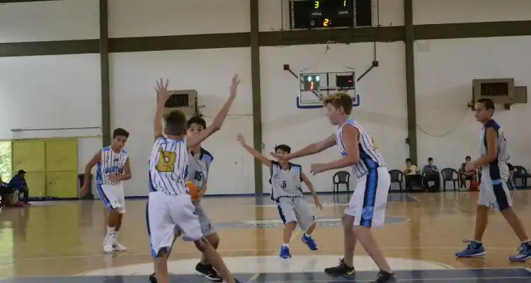 Triple triunfo de las inferiores de Náutico